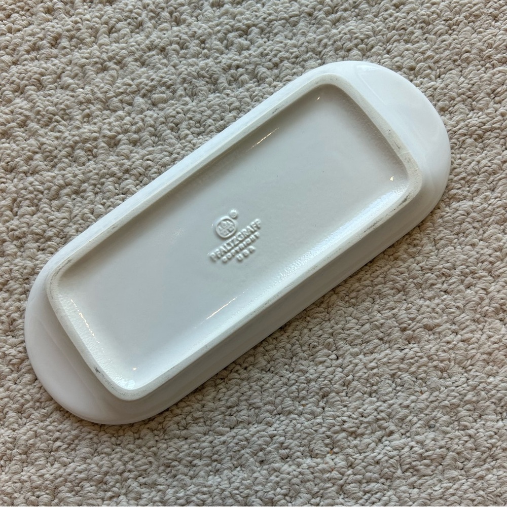 Pfaltzgraff Acadia White 1/4 lb Covered Butter Dish - Picture 14 of 16
